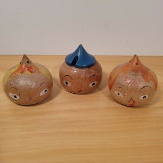 Vintage Wooden Salty And Peppy Salt And Pepper Shakers Onion Shape Heads Japan