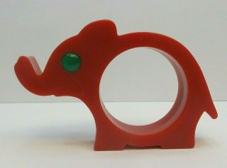 Vintage Retro Bakelite Red Elephant Napkin Ring Holder With Green Eye - A513