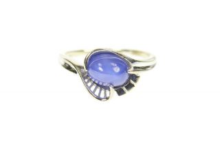14k Ornate Retro Syn.  Star Sapphire Bypass Ring Size 7.  75 White Gold 34