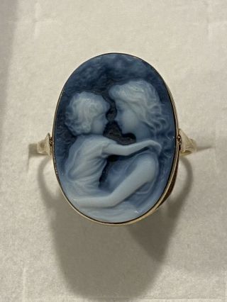 14k Yellow Gold Blue Agate Mother And Child Cameo Ring Size 7 2.  2 Grams