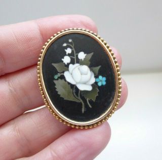 A Fine And Collectible Victorian 18ct Gold Pietra Dura Floral Brooch.