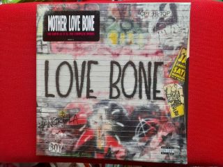 Mother Love Bone On Earth As It Is,  The Complete 3 Lp Box.  2016 Pearl Jam