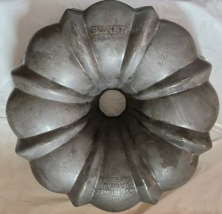 Vintage Cast Aluminum Bundt Cake Pan Jello Mold Fluted Northland Aluminum Usa