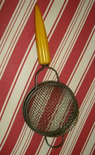 Vintage Bakelite Strainer Butterscotch Handle Mesh Wire Androck Bullet Kitchen