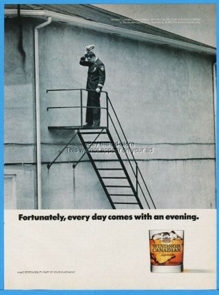 1992 Windsor Canadian Supreme Whiskey Military Sargent On Steps To Wall Print Ad