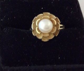 Vintage 14 K Gold 7 Mm Cultured Pearl Flower Cocktail Ring Sz 6 1/2 Weight 4.  2 G