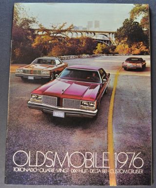 1976 Oldsmobile Brochure 98 Delta 88 Toronado Wagon 76 French Canadian