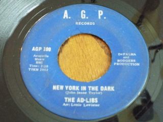 45 The Ad - Libs - Agp 100 - York In The Dark / Human - Northern Soul R&b Orig