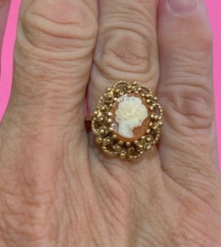 Vintage Antique 10k Yellow Gold Carved Shell Cameo Ring