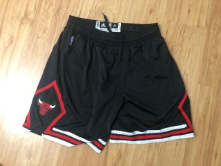 Game Worn / Chicago Bulls (black Shorts,  Xl,  0) Aaron Brooks
