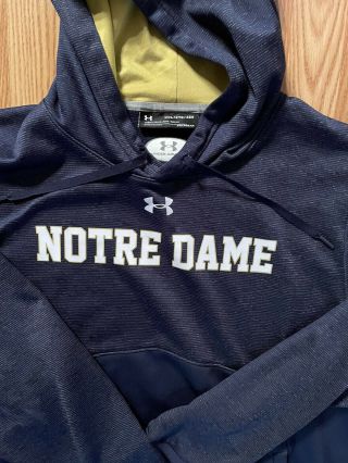 Notre Dame Football Team Issued Under Armour Hooded Sweatshirt 2xl 2