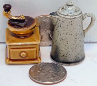 Arcadia Mini Miniature Salt And Pepper Shakers Coffee Mill Grinder Granite Pot
