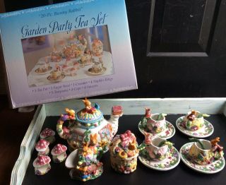 Vintage 1999 20 Piece Bunny Rabbit Garden Party Tea Set