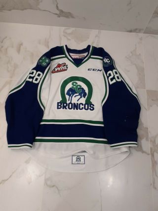 Whl Swift Current Broncos Game Worn White Jersey 28 Waitzner 2 Patches