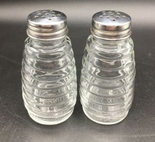 Vintage Retro Set Of Clear Glass Beehive Ribbed Salt & Pepper Shakers 3.  25” Tall
