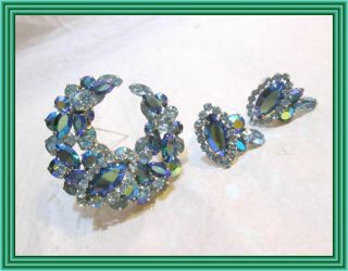 Sherman Teal,  Sky Blue & Emerald Ab - Tiered Crescent Cluster Motif Brooch Set Nr