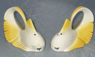 Vintage Mid Century Anthropomorphic Fish Salt And Pepper Shakers Yellow