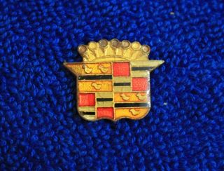 Vintage Cadillac Crest Pin Hat Lapel Emblem Accessory Badge Logo Grille Tie Tack