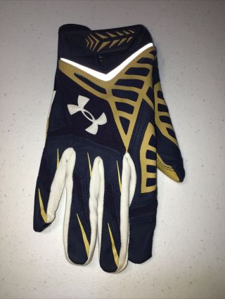 Notre Dame Football Team Issued/ Player Worn /Under Armour Glove - Right Hand XL 2