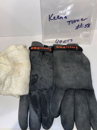 Keena Turner 58 San Francisco 49ers Player Worn Football Gloves Towel