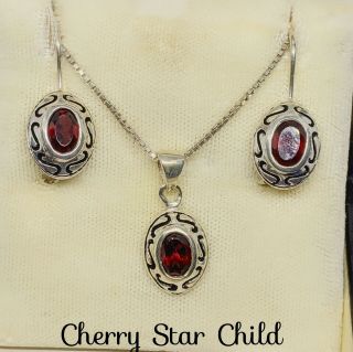 Sterling Silver Red Faceted Garnet Necklace Earring Set Pendant 925