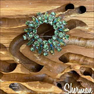 Sherman Wreath Brooch Peridot/peridot Ab.  Glows.