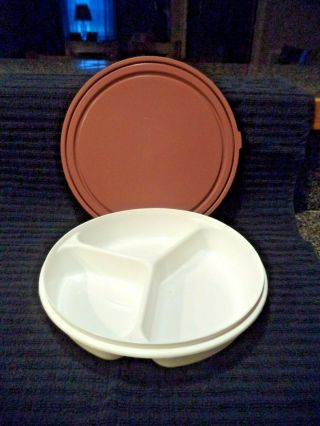 8 1/2 " Divided White Lunch Plate W/ Brown Cover Seal - Unbranded But