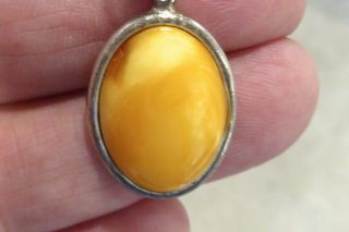 Vintage Sterling Silver Butterscotch Amber Pendant & Chain Necklace