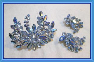 Sherman Sky Blue &peacock Blue Ab - Figural Daisy & Leaf Cluster Brooch Set Nr