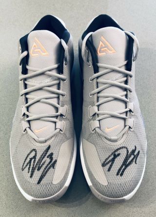 Giannis Antetokounmpo Autographed Nike Zoom Freak 1 Signed Sz.  16 Auto Shoes Jsa