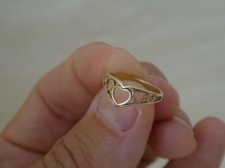 Vintage 9ct Gold Child’s Heart Ring Size E½
