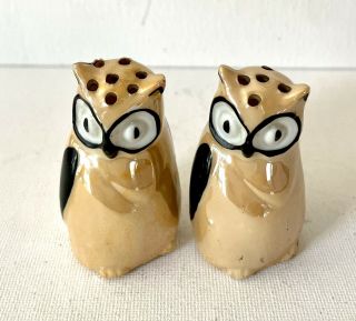 Vintage The Two Wise Old Owls Salt And Pepper Shakers: 2”lx1”w Ceramic