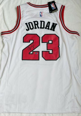 Michael Jordan Signed Chicago Bulls Nike NBA Jersey with 2