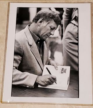 Mickey Mantle Autographed The Mick Hardcover Book with PSA/DNA Letter,  Bonus 6