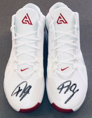 Giannis Antetokounmpo Autographed Nike Zoom Freak 1 Signed Us 17 Auto Shoes Jsa