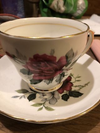 Pandora Duchess Bone China England Tea Cup And Saucer Gold Vintage