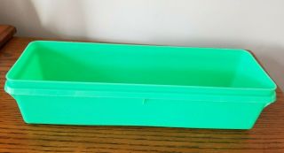 Vintage Tupperware Green Celery Keeper Crisper Container NO LID.  892 - 6 2