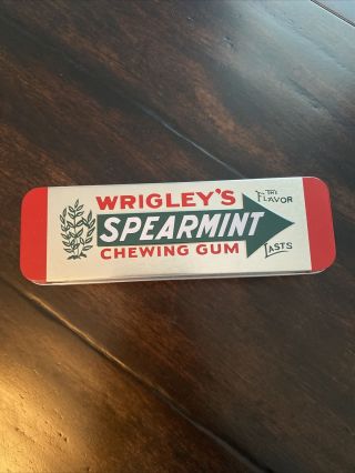 Wrigley’s Spearmint Chewing Gum Tin Hinged Container 6.  5” X 2”x 1.  5