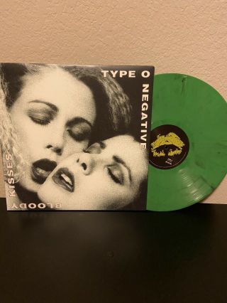 Type O Negative Bloody Kisses Rsd Green & Black Swirl Vinyl 3 Lp Like.  5000