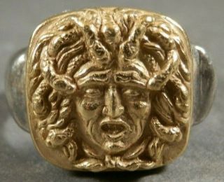 Exceptional Ancient Roman Greek Gold Silver Ring Gorgon Medusa Wearable