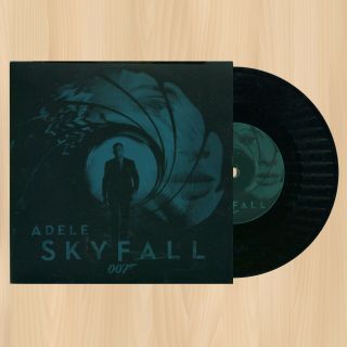 Adele Skyfall 7 " 45rpm Vinyl Single Theme From The 007 James Bond Film 0614