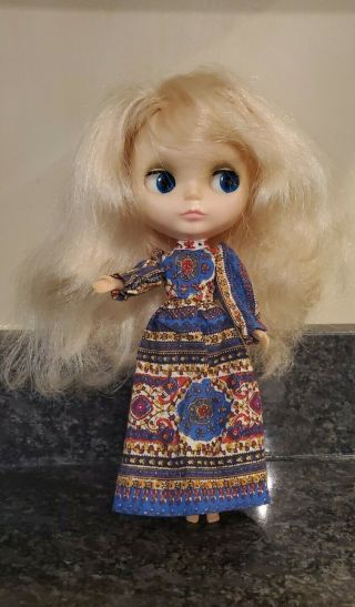 1972 Vintage Kenner Blythe Doll Blonde With Pull String To Change Eye Color