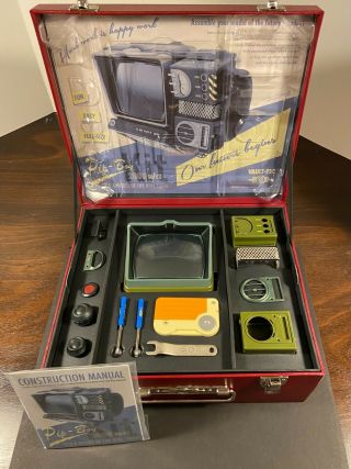 Fallout Pip - Boy 2000 Mk Vi Kit In U.  S.