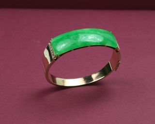 Vintage Imperial Jade & Diamonds 18k Rose Gold Bangle Bracelet