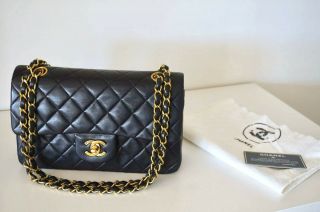100 Auth.  Chanel Vintage Classic Small Black Lambskin Double Flap Bag Gthw