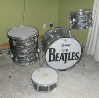 Vintage ‘60s Ludwig Black Oyster Pearl Drum Set