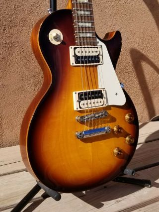 Gibson Les Paul USA Studio Deluxe Vintage Tobacco Sunburst 2