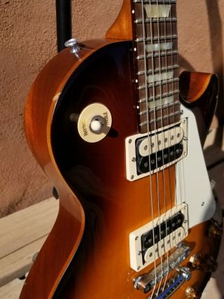 Gibson Les Paul USA Studio Deluxe Vintage Tobacco Sunburst 3