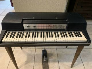 Vintage Wurlitzer Model 200 Electric Piano - Serial 84815