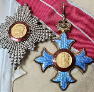 Vintage & Rare Kbe Order Of The British Empire Cased Medal & Badge Set 1963